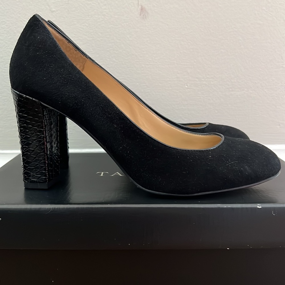 Suede Pumps - Picture 2 of 4